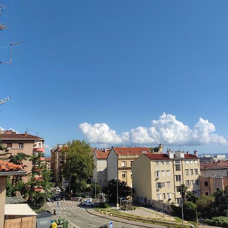 '2R' City Center Holidays And Workstays Rijeka Extérieur photo