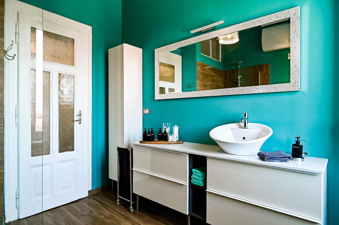 '2R' City Center Holidays And Workstays Rijeka Extérieur photo