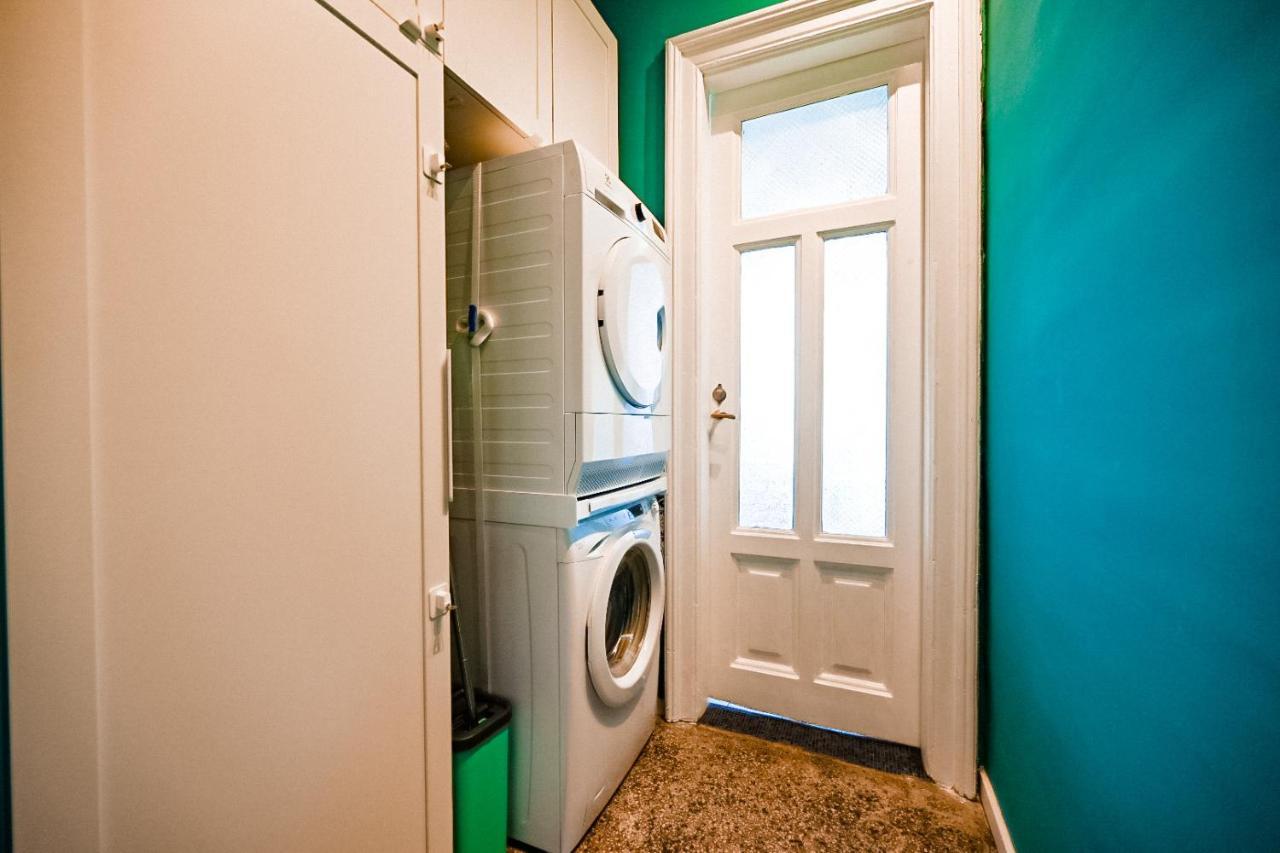 '2R' City Center Holidays And Workstays Rijeka Extérieur photo